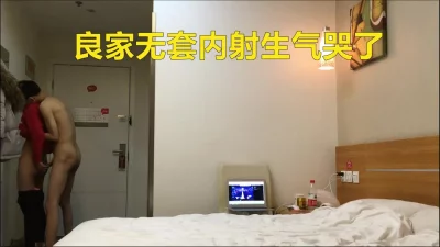 新婚不久的小少妇被无情内射